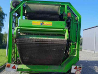 Potato harvester AVR 230 B Aardappelrooier