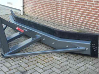 Rubber yard scraper  Rubberschuif / Modderschuif / Erfschuif / Mestschuif / Sneeuwschuif