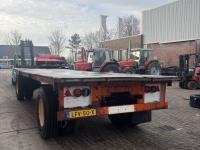 Agricultural wagon  Platte wagen / Landbouwwagen / Materiaalwagen /  Werktuigenwagen / Balenwagen / Vierwielige wagen