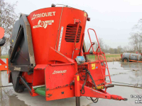 Vertical feed mixer Trioliet Triomix1-1200 Triomix TM12 zelfladende voermengwagen snijbord bewegende messen