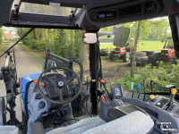 Tractor New Holland TS100A