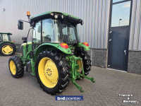 Tractor John Deere 5100M