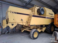 Combine New Holland TX68 in klantoverdracht