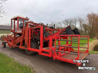 Potato harvester Amac zm2 kistenrooier