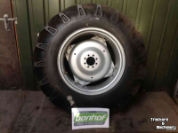 Wheels, Tyres, Rims & Dual spacers BKT 14.9 x 28