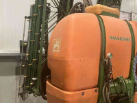 Fieldsprayer 3 points Amazone UF 1501 / 21 meter