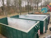 Tractor tipping boxes  Diverse Containers
