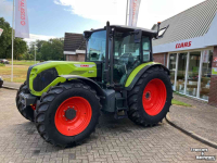 Tractor Claas Axos 3.105