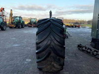 Wheels, Tyres, Rims & Dual spacers Vredestein 800/65R32