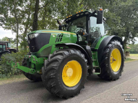 Tractor John Deere 6215R
