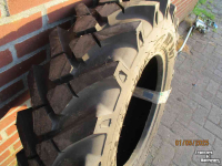 Wheels, Tyres, Rims & Dual spacers BKT 10.5-20 MPT