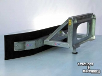 Other livestock equipment and accessories Qmac Modulo Rabot caoutchouc pour fumier 2,10 mtr avec montage Bobcat