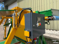 Bulk box tipper Postmus Kistenkantelaar