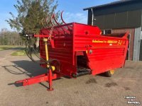 Silage-block distribution wagon Schuitemaker Amigo 30 S