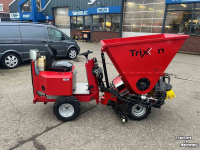 Sawdust spreader for boxes Trixon N4500 | Boxenstrooier