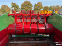 Silage-block distribution wagon Strautmann BVW blokkenwagen
