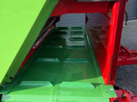 Silage-block distribution wagon Strautmann BVW blokkenwagen