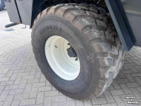 Balers New Holland BB 950A balenpers pakkenpers vierkante pers