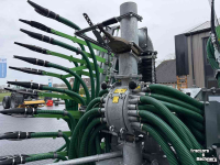 Grassland injector Joskin Pendislide 10.05 / 42 sleufkouter