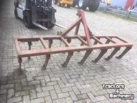 Cultivator  Vastetand Cultivator