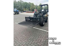 Skeleton buckets Giant Tobroco Tegelriek