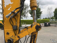 Excavator mobile JCB JS130W