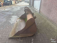 Excavator buckets  Slotenbak CW30