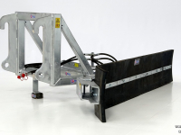 Rubber yard scraper Qmac Rubberschuif Voerschuif Ahlmann