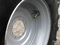 Wheels, Tyres, Rims & Dual spacers Michelin 650/85R38