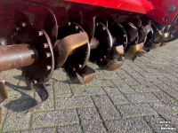 Rotary Tiller Howard Grondfrees met kooirol