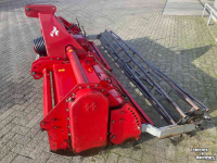 Rotary Tiller Howard Grondfrees met kooirol
