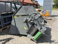 Sawdust spreader for boxes Mehrtens Kv1211