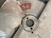 Fertilizer spreader Rauch Axis strooischijven S4 VXR ongebruikt